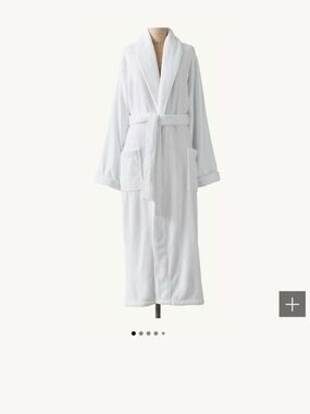 Set of 2 Restoration Hardware Classic White Plush Robe with Shawl Collar